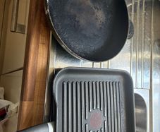 Skillet x 2