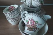 Vintage Moyott &amp; Sons Brown Bonnie Dundee Chintzy Floral china 21 piece