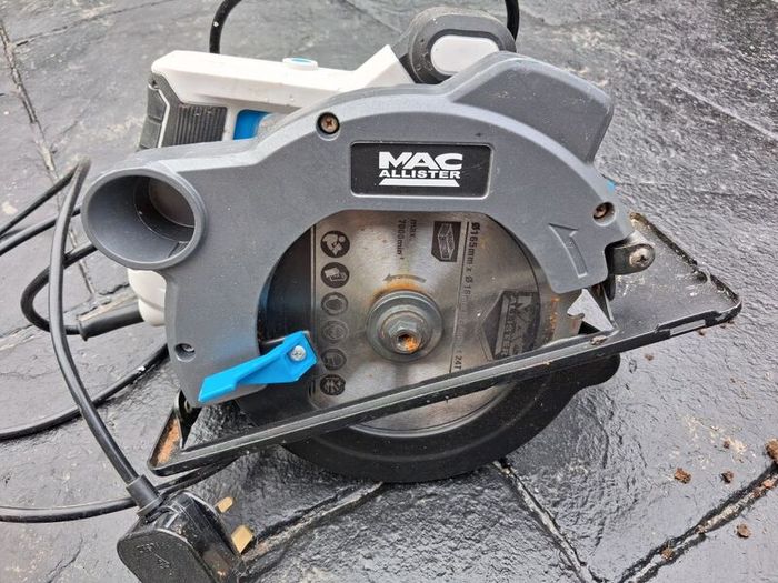 Mac allister corded circular saw