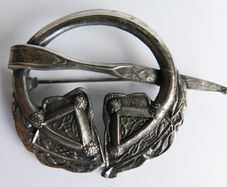 Vintage Brooch