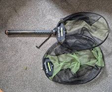 Gunki Ready Street Telescopic Fishing Handle + x3 Daiwa Match Net Heads Bundle