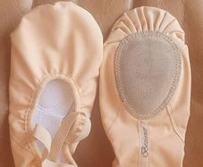 Ballet shoes