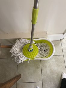 spin mop bucket with 3 mop heads