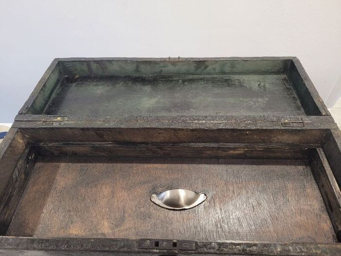 carpenters vintage tool box
