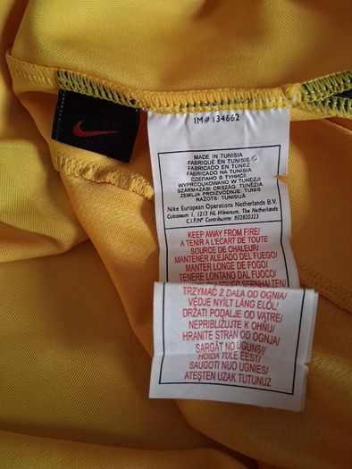 Arsenal Jersey. Official Nike Mens Away Jersey Season 2005/2006. Original From The Time. Not A Modern Day Remake.