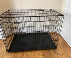 Petshop Essentials- Wire Dog Crate Xl
