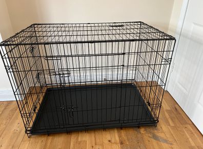 Petshop Essentials- Wire Dog Crate Xl