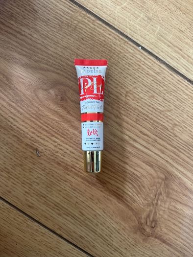 Lip base PLouise