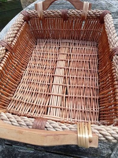 Wicker basket