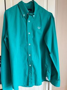 Fred Perry Men's medium Shirt