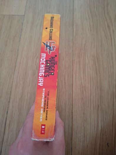 The Hunger Games Mockingjay Book