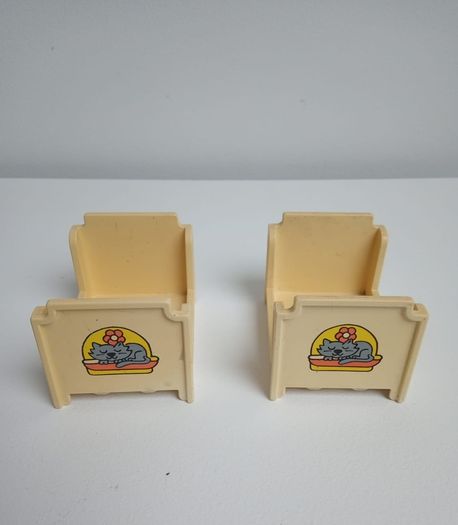 Set Of 4 Vintage Lego Duplo Beds