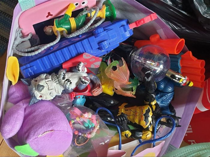 Free toys and teddy's