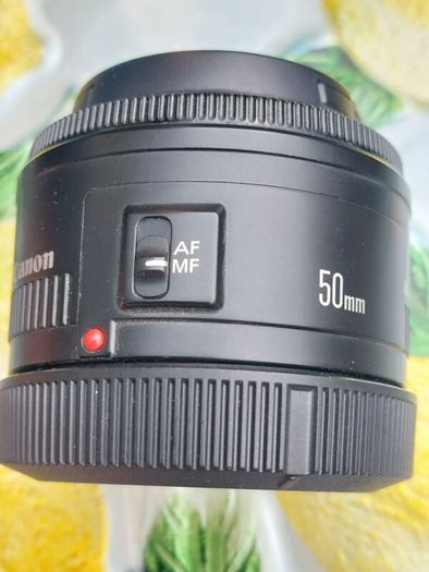 Canon EF 50mm f1.8 II