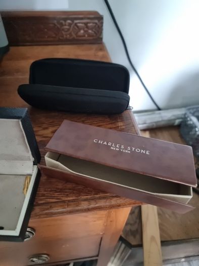 fountain pens , nibs , cases