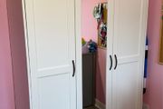 Songesand wardrobe