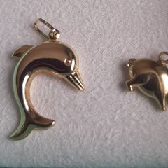 New 9ct gold charm/Pendant Dolphin new