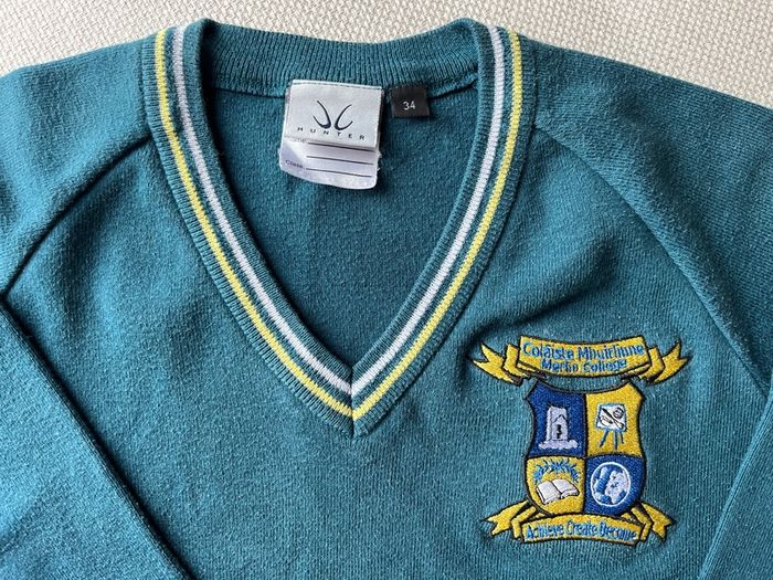 Merlin College jumper, size 34