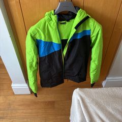 Ski jacket