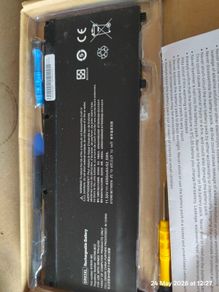 HP laptop battery SR03XL