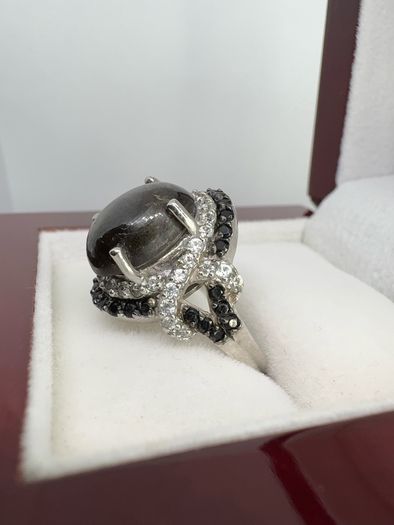 Silver Chantaburi Black Star Sapphire Cocktail Ring