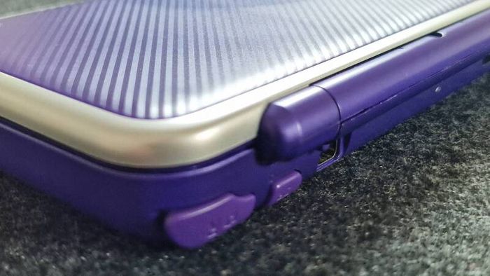 New Nintendo 2DS XL Purple Modded 64GB Excellent Condition