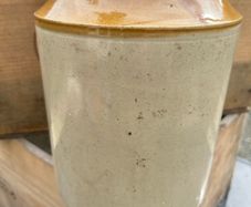 Large stoneware Jam Croc