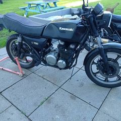Kawasaki Z750 parts/project