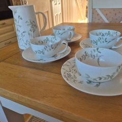 Laura Ashley Set