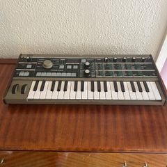 microKorg synthesizer