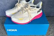 Hoka Clifton 9