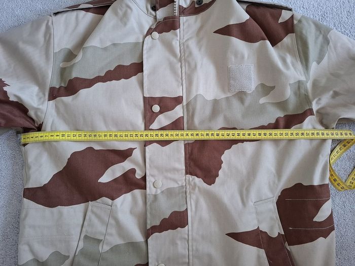 Army Camo Winter insulated Jacket Brand new. Army Surplus Jacket