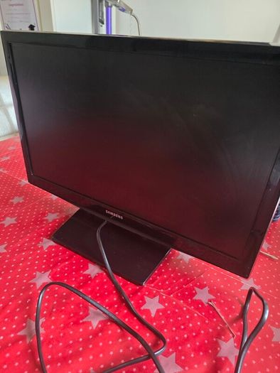 Samsung 19" TV