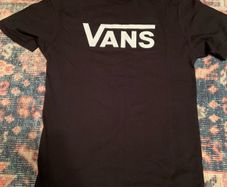 Vans Logo T-Shirt - Boys Large (Fits Small Men)  New with Tags