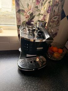 Delonghi Coffee Machine