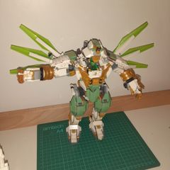 LEGO Ninjago Lloyds Titan Mech set 70676