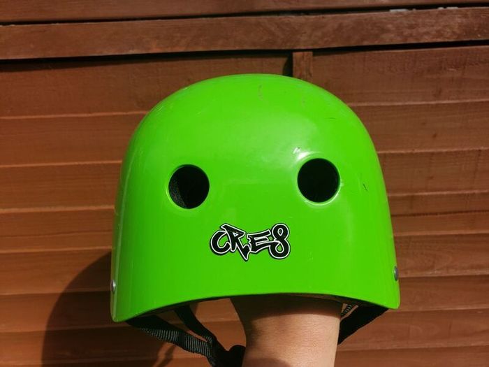 Cre8 Green Freestyle Helmet 54-58cm Skate Cycle Bike Scooter