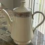 Bud let teapot milk and sugar Image 2