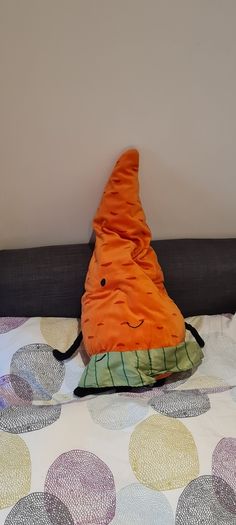 Soft toy carrot