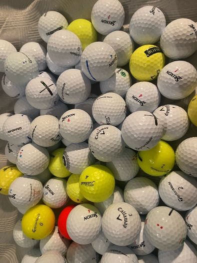 Golf balls (excellent condition)