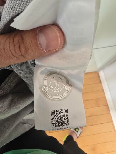 Moncler Top Large