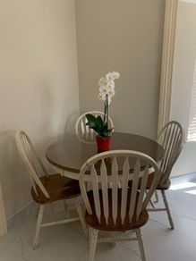 Table and 6 chairs