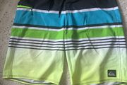 mens quicksilver shorts