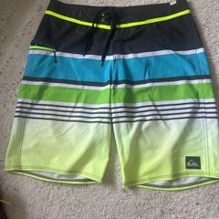 mens quicksilver shorts