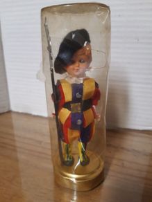 Collector's Nations Sleepy Eye Doll