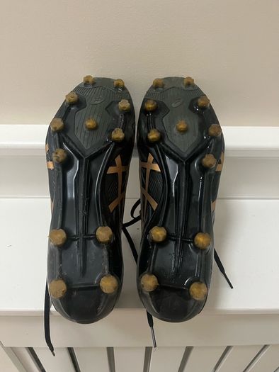 Asics Menace 5 Football Boots