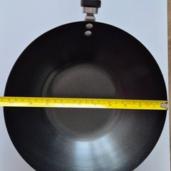 Wok pan