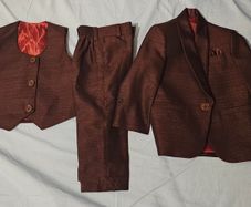 Suit