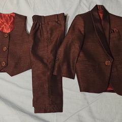 Suit