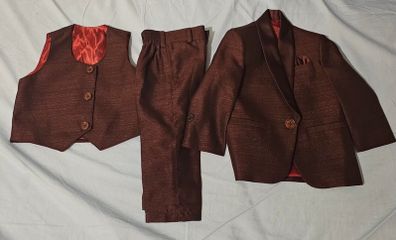 Suit